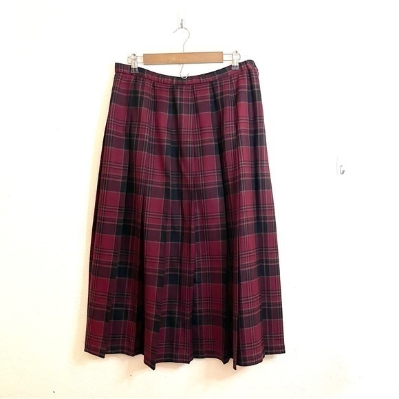 Vintage Pendleton Plaid Pleated 100% Virgin Wool MIDI Skirt Size 16 Red/Black - Picture 1 of 11